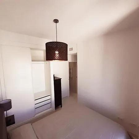 Luxury Beach In Center *